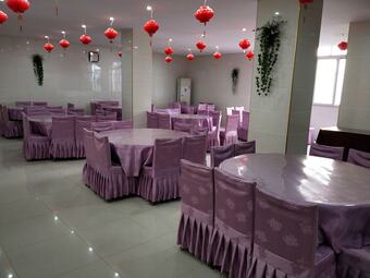 Hotel Indus Inn