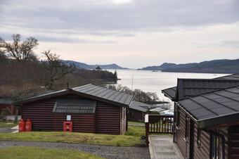 Posada West Loch Shores
