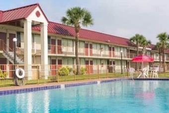 Oyo Hotel Dundee By Crystal Lake