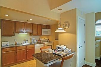 Hotel Eden Resort And Suites, Bw Premier Collection