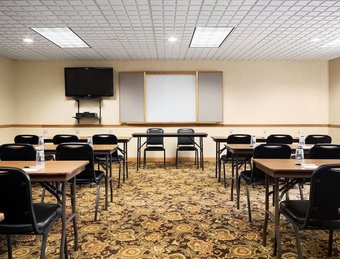 Hotel Country Inn & Suites By Radisson, Columbus West, Oh