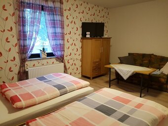 Hotel Landgasthof Sch�nzer