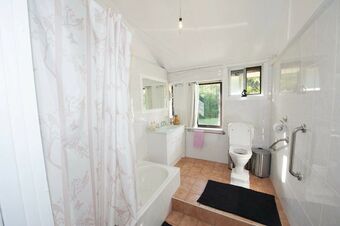 Cabana Nimbin Waterfall Retreat