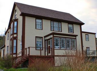 Posada Bishop White Manor