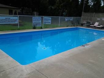 Stoneburg Cove Resort