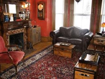 A Seafaring Maiden Bed And Breakfast