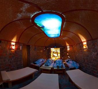 Izumrud Hotel