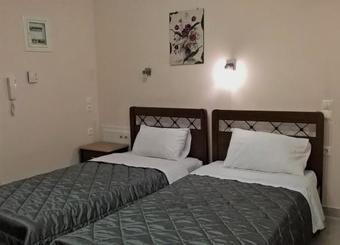 Antonia's Apartments