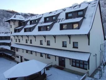 Hostal Guesthouse Junior