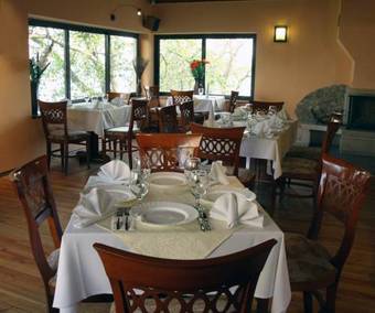 White House Family Hotel