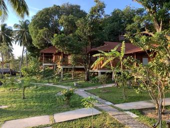 Hotel Mango Beach Resort