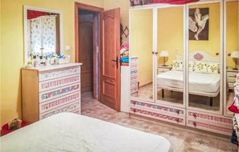 Four-bedroom Holiday Home In Navares