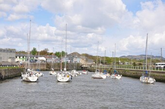 Apartamento Glenbeg Point Holiday Homes No 55