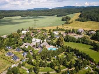 Cozy Mobile Home In Januv Dul With Swimming Pool