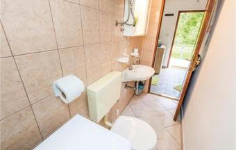 Two-bedroom Holiday Home In Bicice