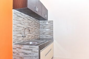 Hotel Reddoorz Syariah Near Gelora Delta Sidoarjo 2