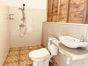 Bed & Breakfast Raja Bungalow