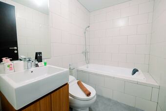 Simply 2br Lexington Apartment