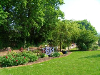 Apartment With One Bedroom In Les Authieux Papion, With Enclosed Garden And Wifi - 20 Km From The Beach