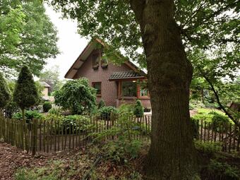 Secluded Holiday Home In Voorthuizen By The Lake