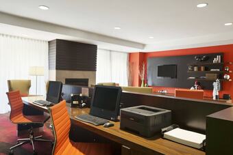 Hotel Courtyard By Marriott Layton