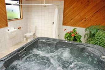 Whatuwhiwhi Top 10 Holiday Park