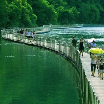 Kkeomeokda-ri Pension