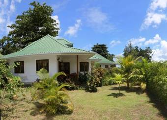 Le Surmer Self Catering Chalets