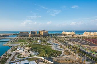 Bay La Sun Hotel & Marina