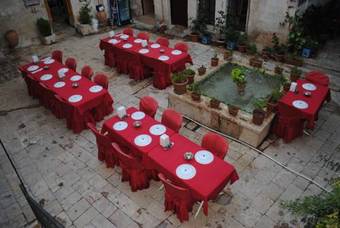 Hostal Aslan Guest House