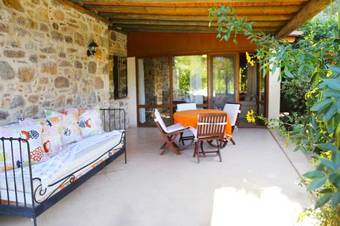 Important Group Villas Bitez