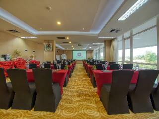 Grand Lagoi Hotel By Nirwana Gardens