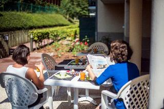 Hotel Zenitude L'or�e Du Parc