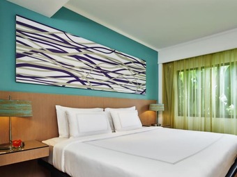 Hotel Radisson Resort And Suites Phuket