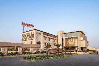Hotel Ramada By Wyndham Gandhidham Shinay