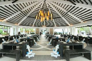 Camaya Sands Hotel