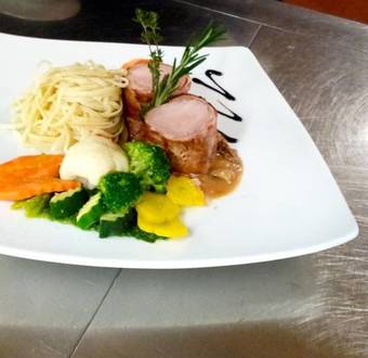 Hotel Restaurant Holiday