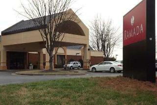 Hotel Ramada By Wyndham Gainesville