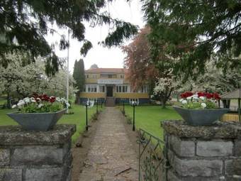 Hagaborg Bed & Breakfast