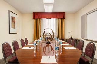 Hotel Country Inn Suites By Radisson Miami Kendall Fl