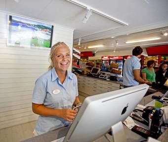 Lagunen Cottages And Hostel