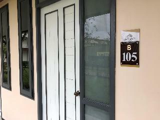 Hotel Taamjai Resort