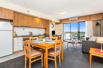 Apartamento 508 Stupendous Sunsets & Views