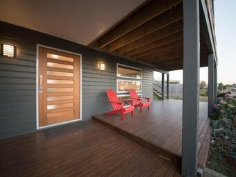 7 Boardwalk Boulevard, Cowes