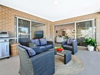 Sun Daze At Smithies