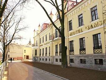 Samson Hotel