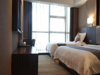 Greentree Eastern Ganzhou City Zhanggong Districteight One Four Avenue Bus Station Hotel