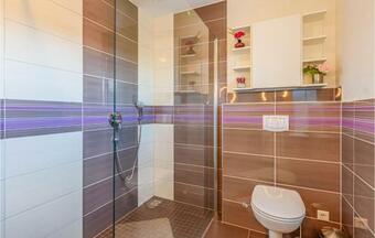 Awesome Apartment In Langenhorn W/ Wifi And 1 Bedrooms