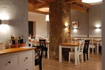 Hostal Penzion Ml�n Sedlec