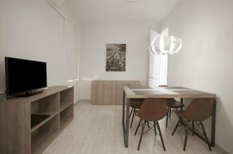 Centric Sagrada Familia Apartments